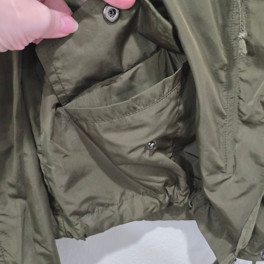 Brandy Melville ✦ Olive Hooded Utility Jacket ✦ Lightweight Drawstring Layer S/M - Picture 9 of 13
